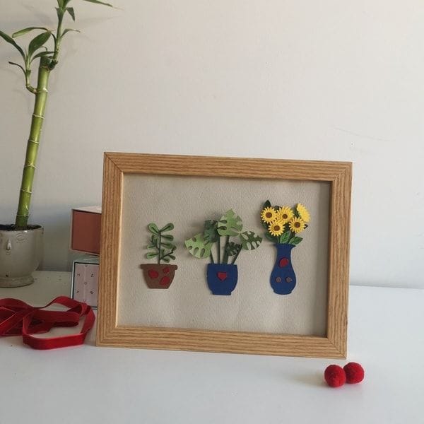 Market proyectos bonitos + emelania + simplicity Cuadro con plantas en relieve hechas con cartulina, hecho a mano.
